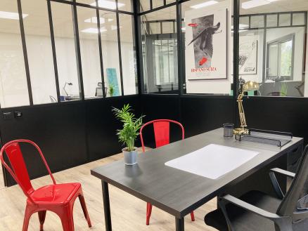 Bureau fermé en espace de coworking à La Chapelle-sur-Erdre réf. 5